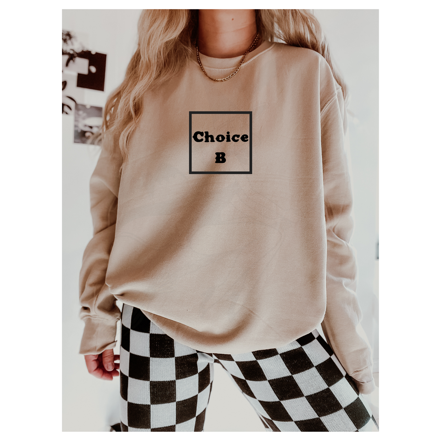 Skellie Lovers Embroidered Sweatshirt