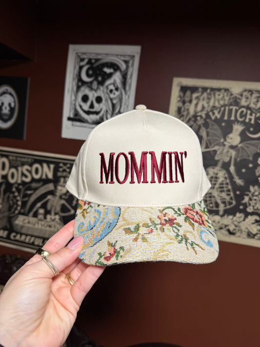 MOMMIN Hat