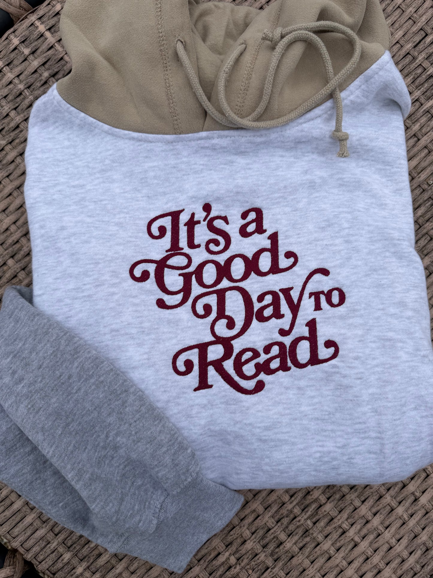 It’s A Good Day To Read Crop Hoodie